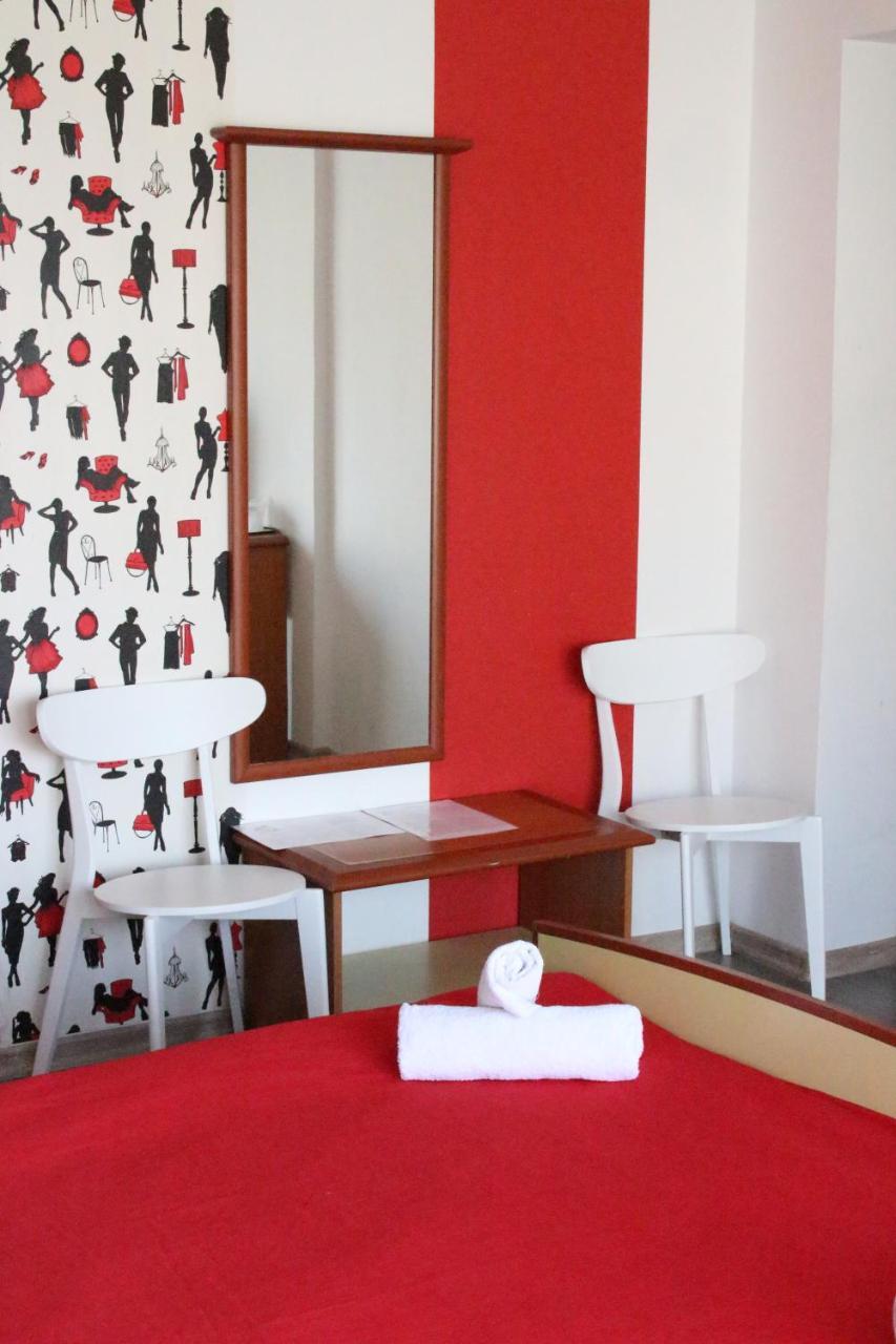 Vila Meteor Cluj-Napoca Buitenkant foto